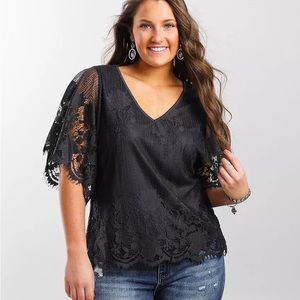 Buckle Daytrip All Over Eyelash Lace Top